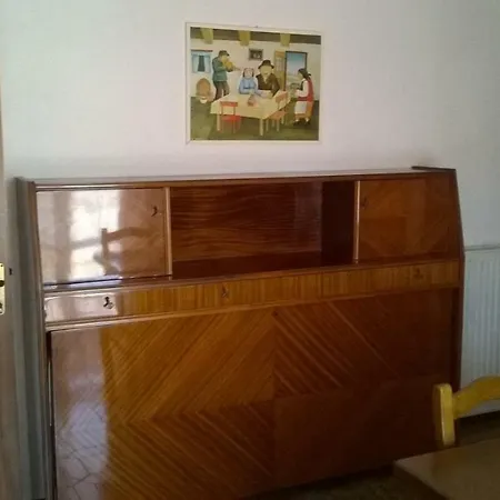 Διαμέρισμα Grazioso E Confortevole A *